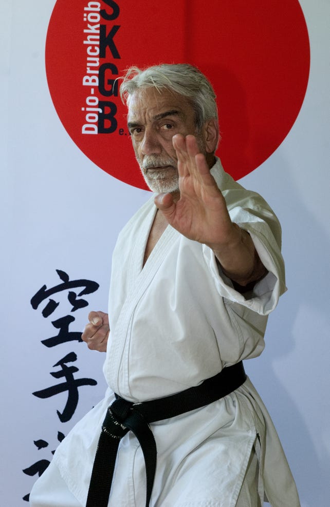 Sensei Dr. Bijan Ghazi-Bayat, 6. Dan, DKV